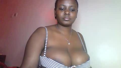 Snapshot of boobbyb chatting on 22, 10, 2025 boobbyb online show from 22, 10, 2025