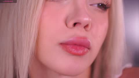 Alina online show from 10, 3, 2026