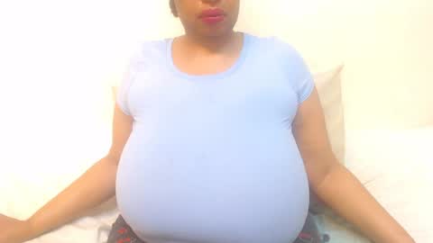 boobyqueen online show from 25, 6, 2026