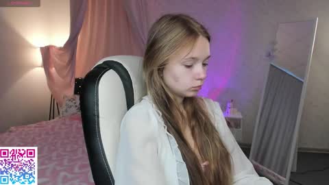 Snapshot of booozekirs_ chatting on 27, 9, 2025 Milena online show from 27, 9, 2025