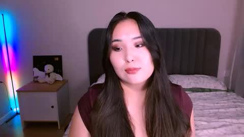 Mona online show from 12, 11, 2025