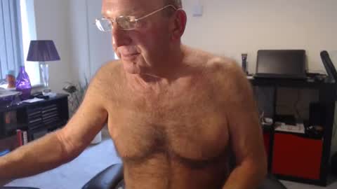 Snapshot of boppy21 chatting on 5, 5, 2026 Boppy21 online show from 5, 5, 2026
