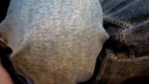 Exposed online show from 5, 1, 2026