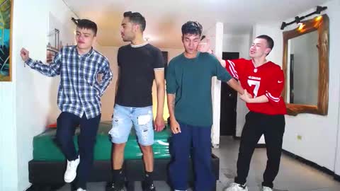 THOMAS AND DAMIAND online show from 25, 11, 2025