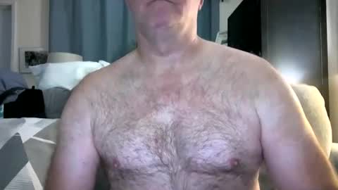 Snapshot of bose36 chatting on 3, 11, 2025 bose36 online show from 3, 11, 2025