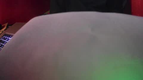 boss_playa98 online show from 1, 3, 2025