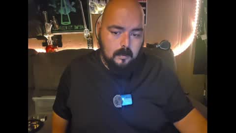 Snapshot of bossdeuce420 chatting on 16, 4, 2026 bossdeuce420 online show from 16, 4, 2026