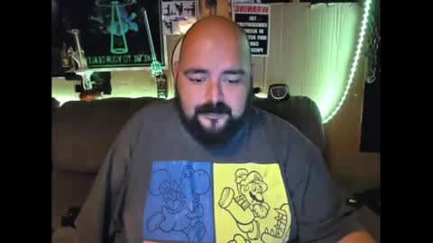 Snapshot of bossdeuce420 chatting on 20, 4, 2026 bossdeuce420 online show from 20, 4, 2026