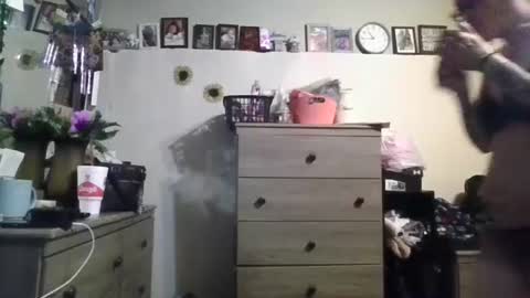 bossmilf007 online show from 23, 12, 2025