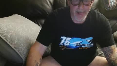 Snapshot of bostonguy1969 chatting on 14, 4, 2026 bostonguy1969 online show from 14, 4, 2026