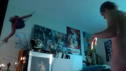 Bottomboo7 online show from 1, 10, 2025