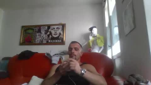 Snapshot of boundeagle1 chatting on 25, 10, 2025 BoundEagle1 online show from 25, 10, 2025