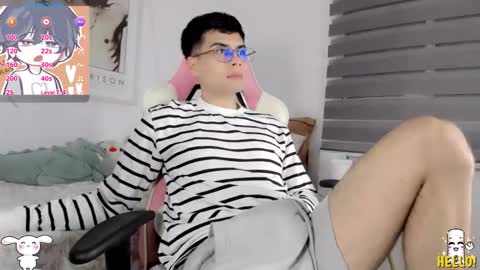 Aaron online show from 17, 11, 2025