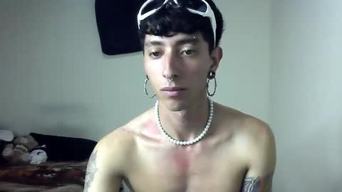 Boy Astro online show from 4, 2, 2025