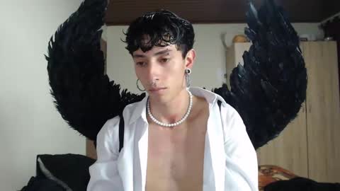 Boy Astro online show from 14, 2, 2025