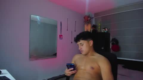 Snapshot of boy_nauthy chatting on 16, 1, 2025 boy_nauthy online show from 16, 1, 2025