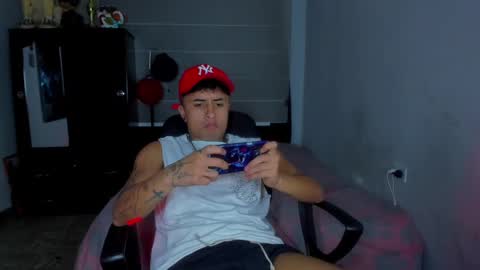 Snapshot of boy_nauthy chatting on 22, 1, 2025 boy_nauthy online show from 22, 1, 2025