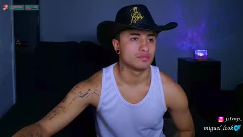 Snapshot of boy_nauthy chatting on 17, 10, 2025 boy_nauthy online show from 17, 10, 2025