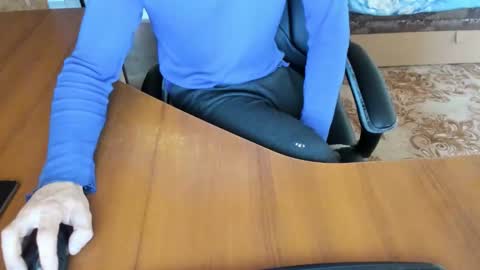 Snapshot of boyapollon chatting on 18, 10, 2025 BoyApollon online show from 18, 10, 2025