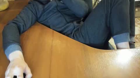 Snapshot of boyapollon chatting on 27, 10, 2025 BoyApollon online show from 27, 10, 2025