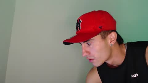 Snapshot of boyfriend_fuckme chatting on 23, 12, 2025 Felipe online show from 23, 12, 2025