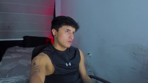 Snapshot of boylatin_777 chatting on 7, 1, 2025 miguel online show from 7, 1, 2025