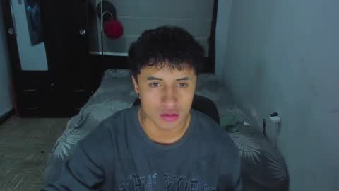 Snapshot of boylatin_777 chatting on 10, 1, 2025 miguel online show from 10, 1, 2025