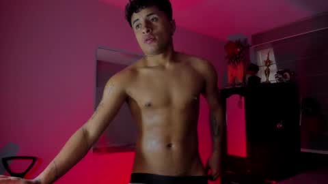 Snapshot of boylatin_777 chatting on 15, 1, 2025 miguel online show from 15, 1, 2025