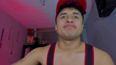 Snapshot of boylatin_777 chatting on 17, 1, 2025 miguel online show from 17, 1, 2025