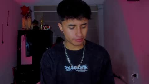 Snapshot of boylatin_777 chatting on 23, 1, 2025 miguel online show from 23, 1, 2025