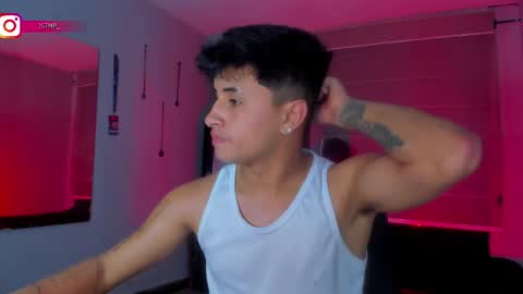 Snapshot of boylatin_777 chatting on 29, 1, 2025 miguel online show from 29, 1, 2025