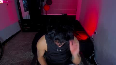 Snapshot of boylatin_777 chatting on 3, 2, 2025 miguel online show from 3, 2, 2025