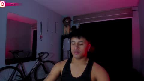 Snapshot of boylatin_777 chatting on 11, 2, 2025 miguel online show from 11, 2, 2025