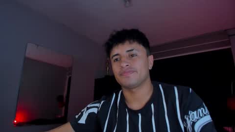 Snapshot of boylatin_777 chatting on 11, 3, 2025 miguel online show from 11, 3, 2025