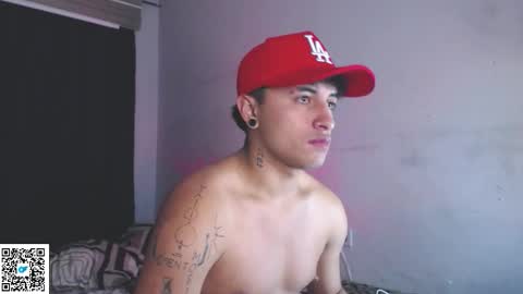 Snapshot of boylatin_777 chatting on 22, 9, 2025 miguel online show from 22, 9, 2025