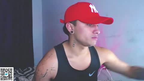 Snapshot of boylatin_777 chatting on 23, 9, 2025 miguel online show from 23, 9, 2025