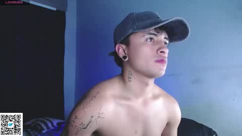 Snapshot of boylatin_777 chatting on 26, 9, 2025 miguel online show from 26, 9, 2025