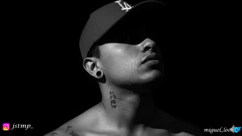 Snapshot of boylatin_777 chatting on 4, 10, 2025 miguel online show from 4, 10, 2025