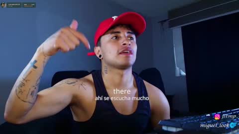 Snapshot of boylatin_777 chatting on 14, 10, 2025 miguel online show from 14, 10, 2025