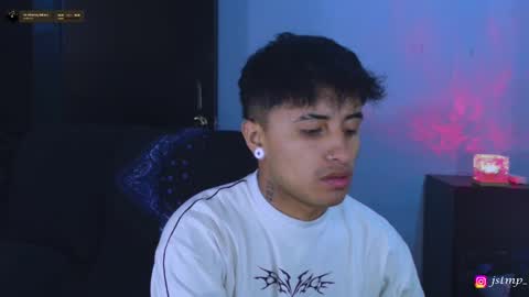 Snapshot of boylatin_777 chatting on 1, 11, 2025 miguel online show from 1, 11, 2025