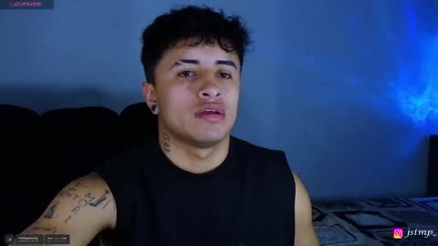 Snapshot of boylatin_777 chatting on 6, 11, 2025 miguel online show from 6, 11, 2025