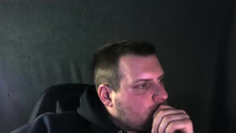 boynextdoooooor online show from 15, 12, 2025