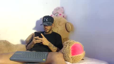 Snapshot of boyzac_ chatting on 3, 6, 2026 boyzac_ online show from 3, 6, 2026