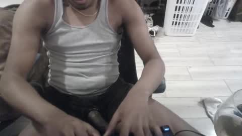 Snapshot of bquen400 chatting on 16, 10, 2025 bquen400 online show from 16, 10, 2025