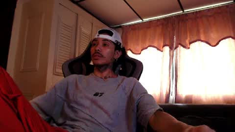 Snapshot of bra_c chatting on 29, 4, 2026 bra_c online show from 29, 4, 2026