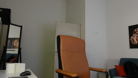 BRAD HOLLOWAY online show from 4, 4, 2026