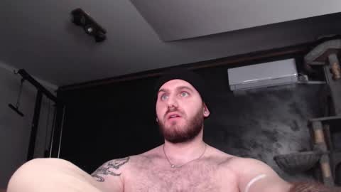Snapshot of brad_pittfall chatting on 12, 11, 2025 ask me online show from 12, 11, 2025