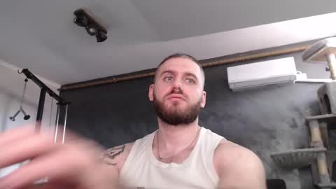 Snapshot of brad_pittfall chatting on 21, 11, 2025 ask me online show from 21, 11, 2025