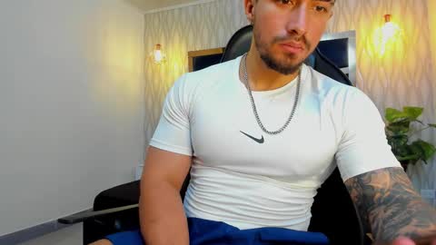 Snapshot of brad_summer chatting on 7, 10, 2025 brad summer online show from 7, 10, 2025