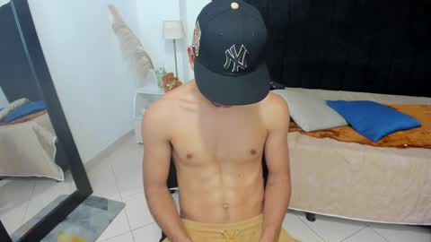 Snapshot of brad_usma chatting on 19, 2, 2025 BRAD USMA online show from 19, 2, 2025